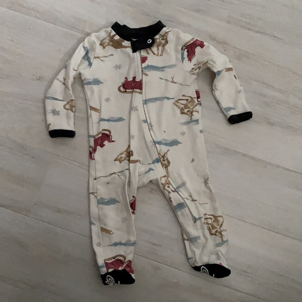 Burt’s Bees Christmas Footie 0-3month NWOT